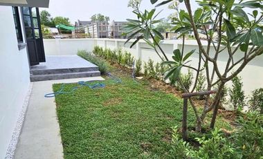 4 Bedroom House for sale at Rung Arun Harmony