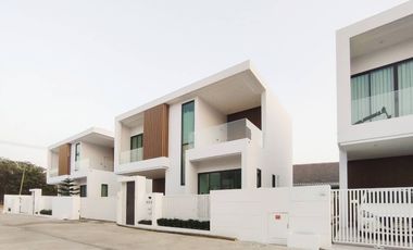 3 Bedroom House for sale at The​ Arch​ -​ Sansai​ Maejo​