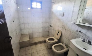 Venta casa de 3 dormitorios en Villa Gobernador Galvez