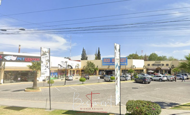 Venta de Local Comercial Sobre Blvd Atlixco - Plaza Sur