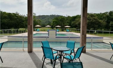 VENTA DE LOTE CAMPESTRE EN CONDOMINIO FAYETTEVILLE CAPIRA