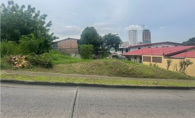 TERRENO / ALTOS DE SANTA MARIA / 281 M2
