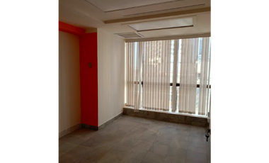 Excelente Oportunidad! Oficina En Alquiler y Venta En Avenida Balboa