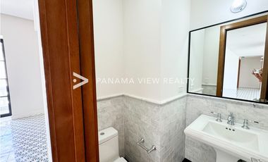 SANTA FAMILIA / CASCO VIEJO / VENTA