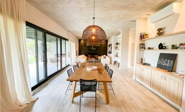 CASA EN VENTA A METROS DEL MAR - MARTIMO III 14
