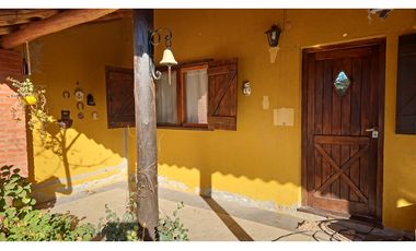 Casa en Venta con Patio - Cordoba Argentina