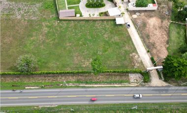 MEGALOTE EN ARJONA Condominio Villa Luna