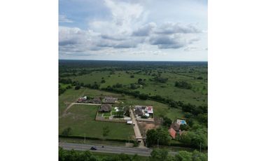 MEGALOTE EN ARJONA Condominio Villa Luna