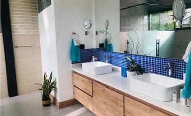 Casa para Arriendo Amoblado en Vía San Antonio la ceja