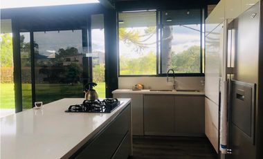 Casa para Arriendo Amoblado en Vía San Antonio la ceja