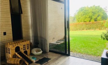 Casa para Arriendo Amoblado en Vía San Antonio la ceja