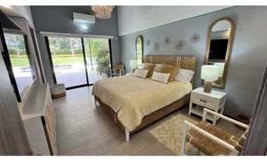 VENTA DE LUJOSA CASA CAMPESTRE EN ARMENIA, QUINDO, COLOMBIA