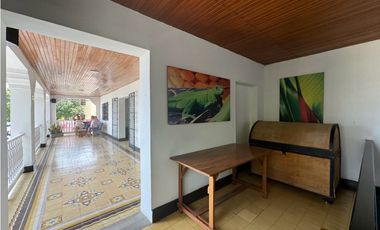 Cómoda oficina en el centro histórico