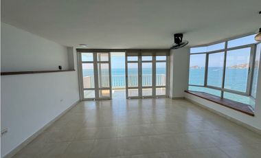 Bonito Apartamento frente al mar