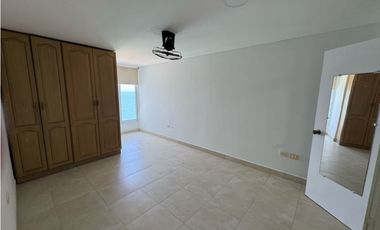 Bonito Apartamento frente al mar