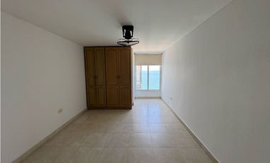 Bonito Apartamento frente al mar
