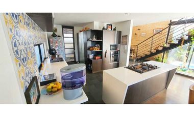 SE VENDE CASA EN CONJUNTO CAJICA