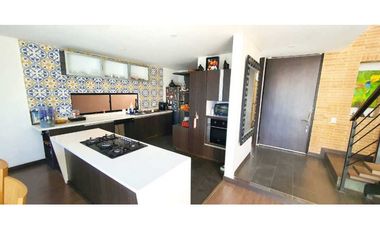 SE VENDE CASA EN CONJUNTO CAJICA