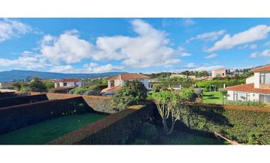 SE VENDE CASA EN CONJUNTO CAJICA