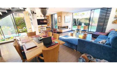 SE VENDE CASA EN CONJUNTO CAJICA