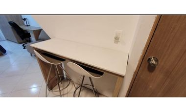 APARTAESTUDIO AMOBLADOD EN ARRIENDO, LAURELES-ESTADIO CERCA DE UPB