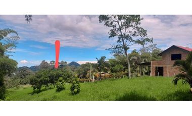 Lindo Lote Plano cerca La Gran via- La Mesa (muy buen agua)
