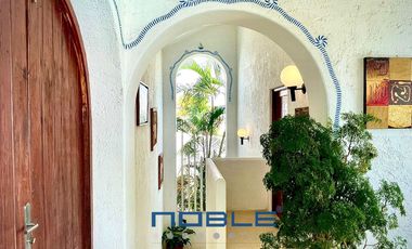 Casa en Venta en Marina Brisas, Acapulco.