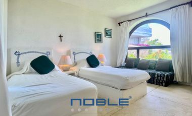 Casa en Venta en Marina Brisas, Acapulco.