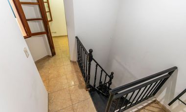 VENTA LOCAL Y PH SOBRE AV MITRE AVELLANEDA CTRO