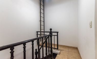 VENTA LOCAL Y PH SOBRE AV MITRE AVELLANEDA CTRO