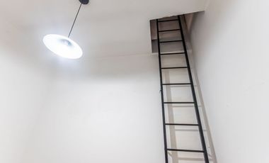 VENTA LOCAL Y PH SOBRE AV MITRE AVELLANEDA CTRO