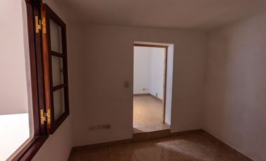 VENTA LOCAL Y PH SOBRE AV MITRE AVELLANEDA CTRO