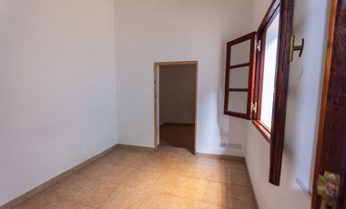 VENTA LOCAL Y PH SOBRE AV MITRE AVELLANEDA CTRO