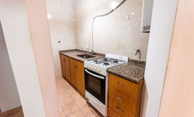 VENTA LOCAL Y PH SOBRE AV MITRE AVELLANEDA CTRO