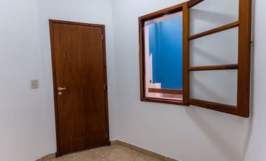 VENTA LOCAL Y PH SOBRE AV MITRE AVELLANEDA CTRO