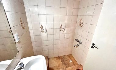 VENTA AVELLANEDA CENTRO MONOAMBIENTE CON PARRILLA