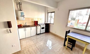 VENTA AVELLANEDA CENTRO MONOAMBIENTE CON PARRILLA