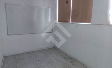 Oficina en Arriendo en Lautaro/Santa Isabel