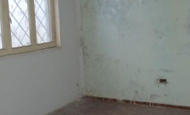 VENTA GALPON SOBRE LOTE PROPIO EN AVENIDA, LANUS OESTE