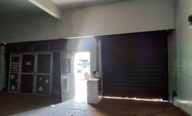 VENTA GALPON SOBRE LOTE PROPIO EN AVENIDA, LANUS OESTE