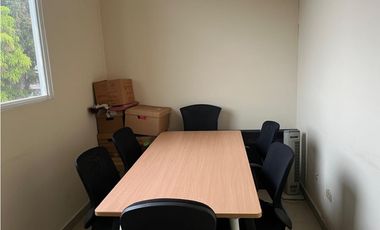 Venta de galera en Parque Lefevre GTA