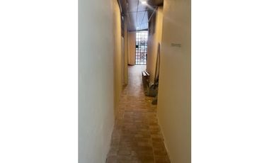 VENDO HERMOSA CASA EN PUERTO PILÓN DE 370 MTS2 --$145.000--
