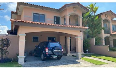 VENDO ESPECTACULAR CASA EN COSTA SUR AMOBLADA Y REMODELADA $349.000!!!