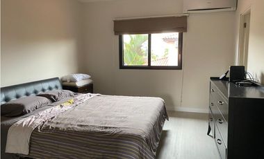 VENDO ESPECTACULAR CASA EN COSTA SUR AMOBLADA Y REMODELADA $349.000!!!