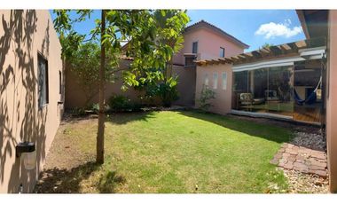 VENDO ESPECTACULAR CASA EN COSTA SUR AMOBLADA Y REMODELADA $349.000!!!