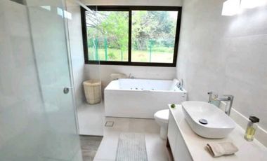 VENTA DE CASA EN CAÑAVERAL DE PENONOMÉ MODERNA Y HERMOSA