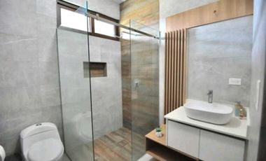 VENTA DE CASA EN CAÑAVERAL DE PENONOMÉ MODERNA Y HERMOSA