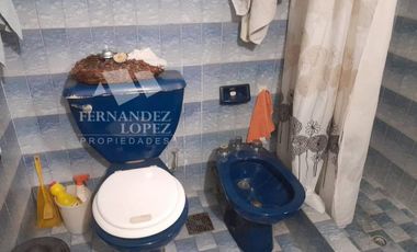 Casa PH en venta en Ezpeleta Oeste