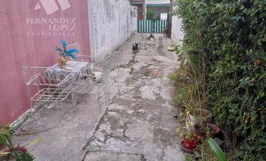 Casa PH en venta en Ezpeleta Oeste