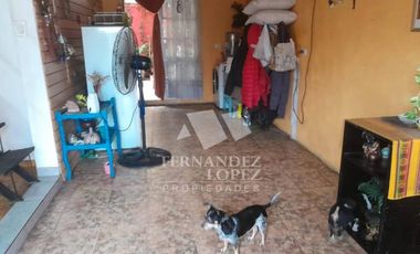 Casa PH en venta en Ezpeleta Oeste